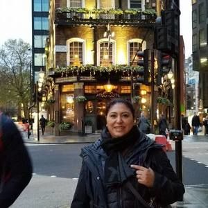 Meet your Posher, Juani